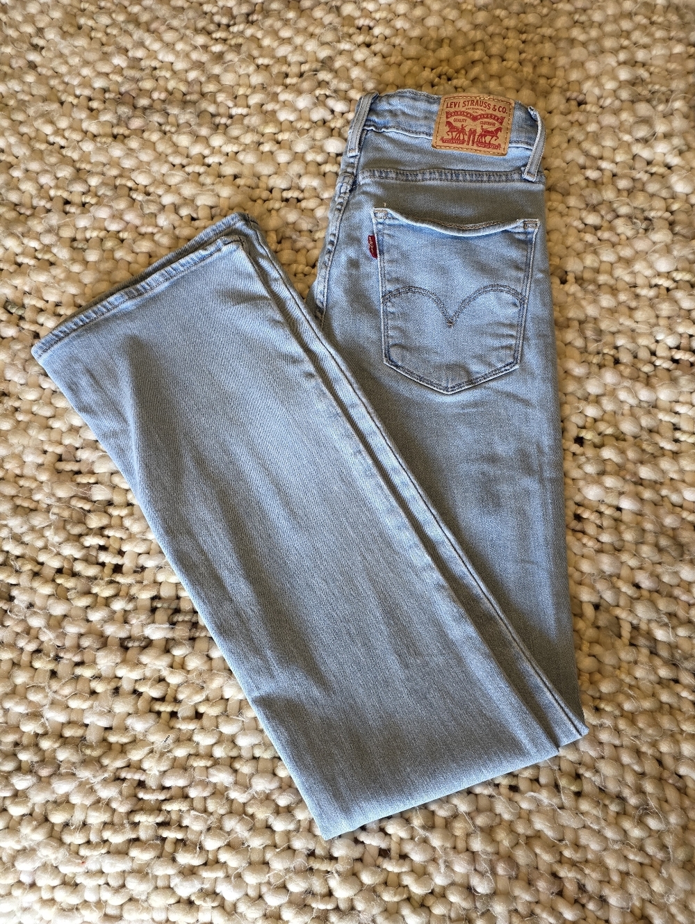 Levi's Women's Pale Blue Skinny Jeans